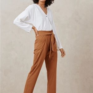 Easy day pants in almond